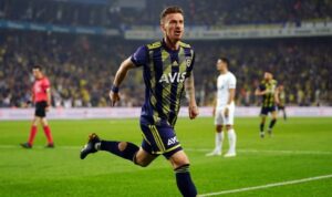 Serdar Aziz'in Fenerbahçe karnesi