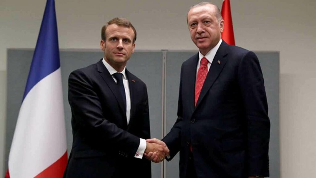 Cumhurbaşkanı Erdoğan, Macron ile telefon görüşmesi yaptı