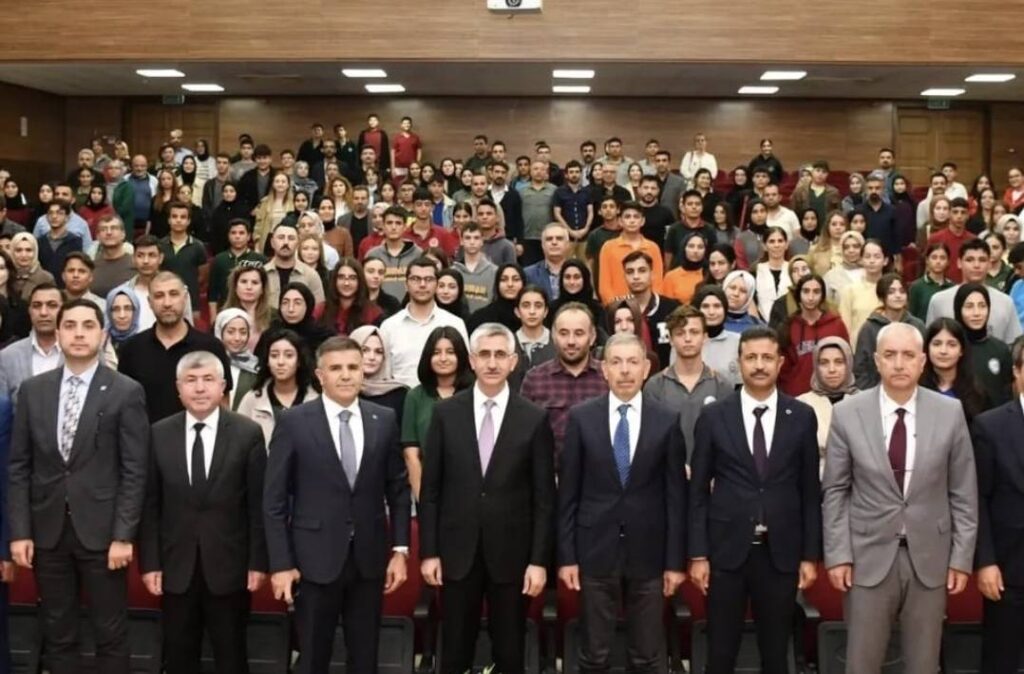 MEB’in Yeni Kütüphane Vizyonu Şanlıurfa’da Tanıtıldı