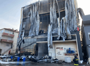 6 Ölümlü Patlamada İş Yeri Sahibi Yakalandı, Oğlu Firarda