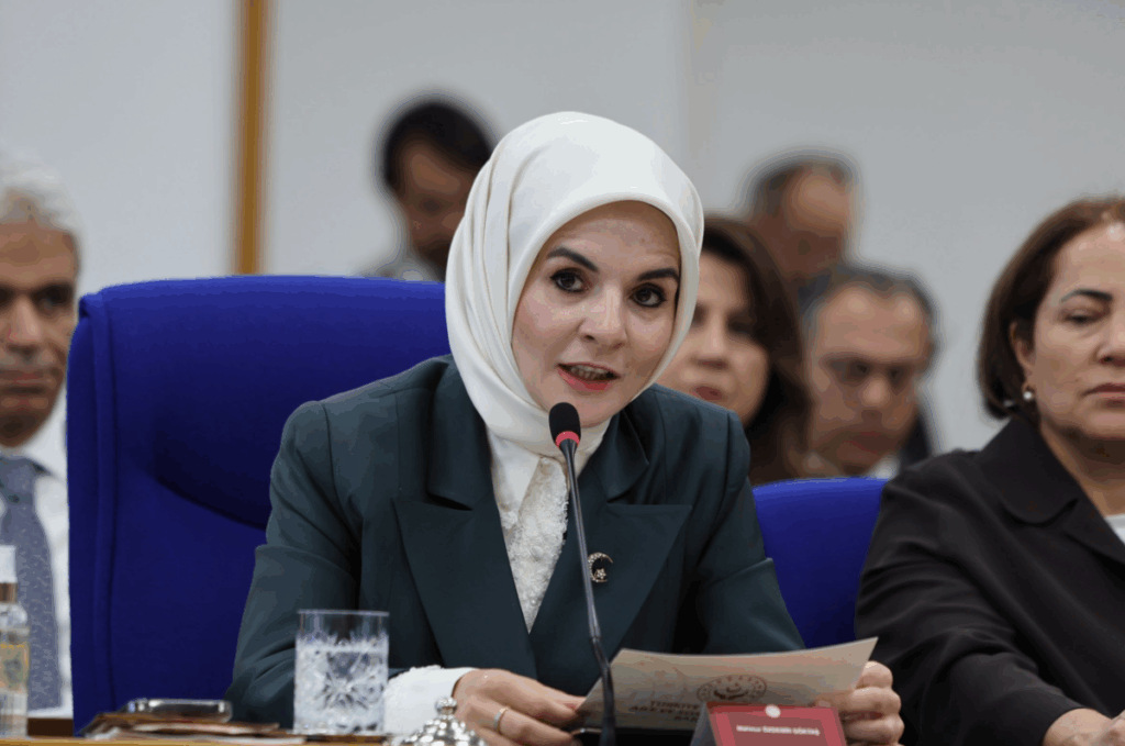 Çocuklar İçin Sosyal Medyada Yaş Sınırı Düzenlemesi Yolda