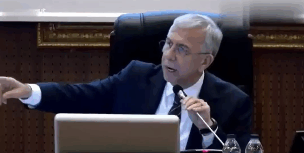 Mansur Yavaş Çıldırdı: "Bağırma Lan! Ne Bağırıyorsun…"