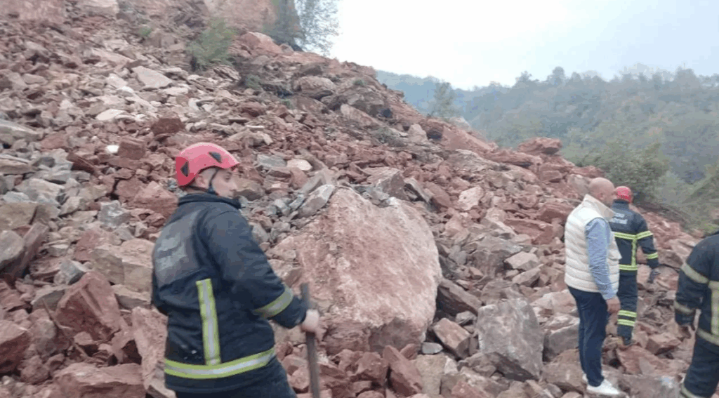 Ordu’da Taş Ocağında Göçük: İki kişi Enkaz Altında