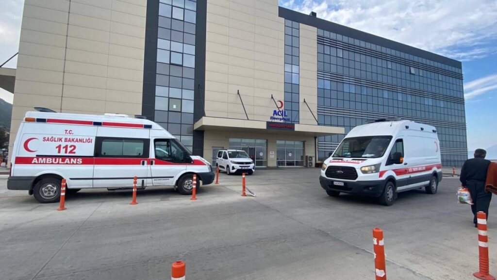 Özel Okulda Yemek Sonrası 34 Kişi Hastanelik Oldu!