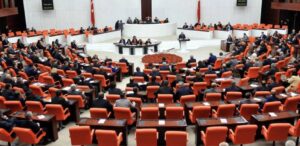 Özgür Özel Dahil 12 Vekile Dokunulmazlık Şoku!