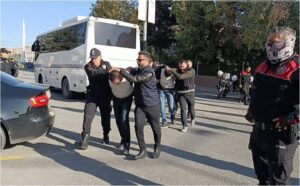 Şanlıurfa’da Kurşunlar Havada Uçtu: 1 Kişi Öldü