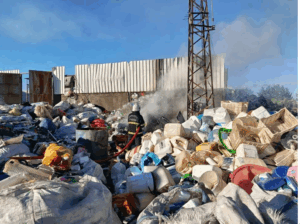 Siverek'te Hurdacıda Çıkan Yangın Büyük Panik Yarattı!