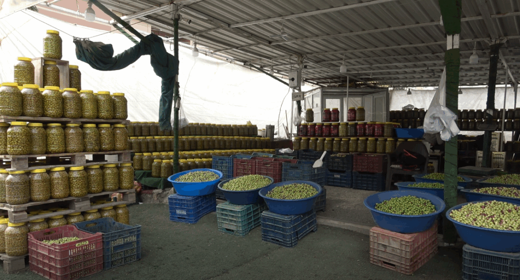 Sofraların Yıldızı Zeytin, Şanlıurfa'da Yeniden Tezgâhlarda