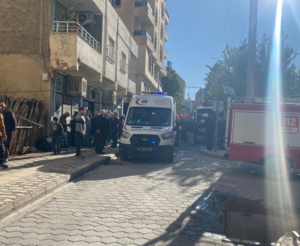 Mardin’de Kıraathane Çöktü: 2 Kişi Hafif Yaralandı