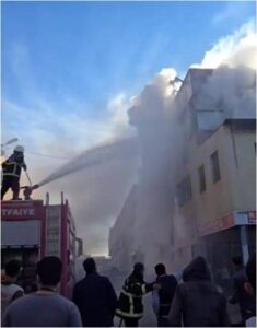 Şanlıurfa'da Alevler Halı Yıkama Atölyesini Küle Çevirdi