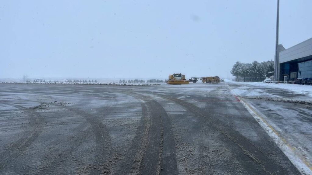Şanlıurfa'da Kar Yağışı Uçuşları Etkiledi Mi?