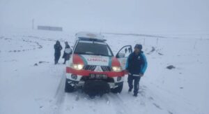 Şanlıurfa’da Karlı Yollarda Doğum Mücadelesi