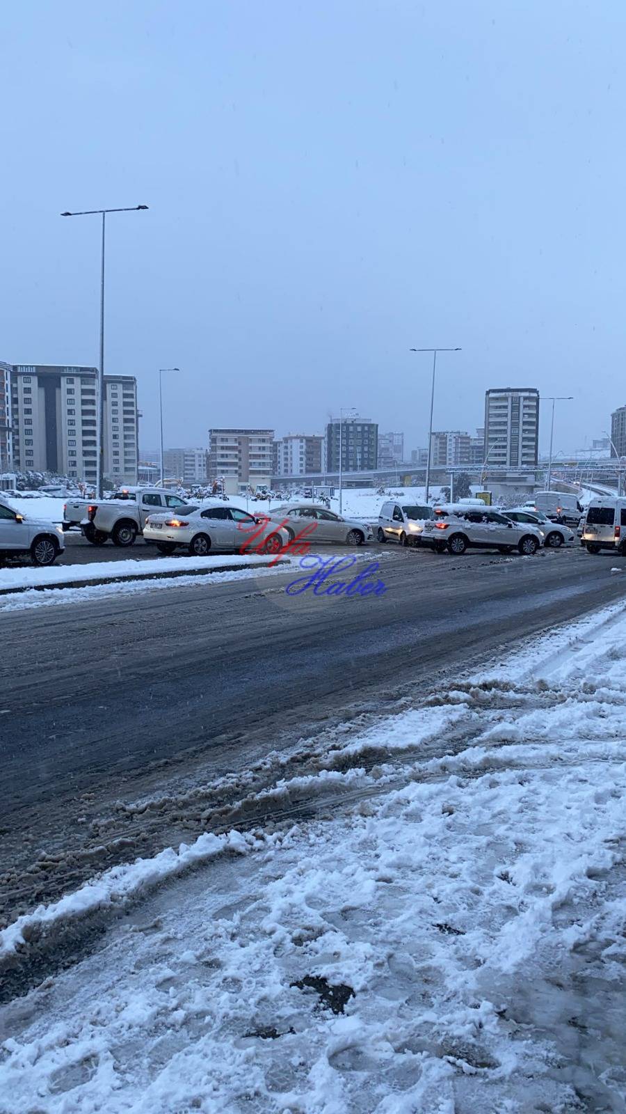 Şanlıurfa'da Ulaşım Adeta Durdu!