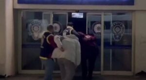 Sosyal Medyadan Tanışıp Evine Gitti;Hayatının Hatasını Yaptı