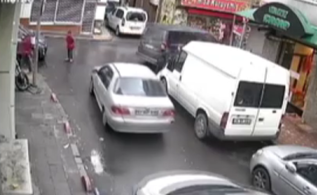 Ambulansa Yol Açan 10 Yaşındaki Ahmet Konuştu