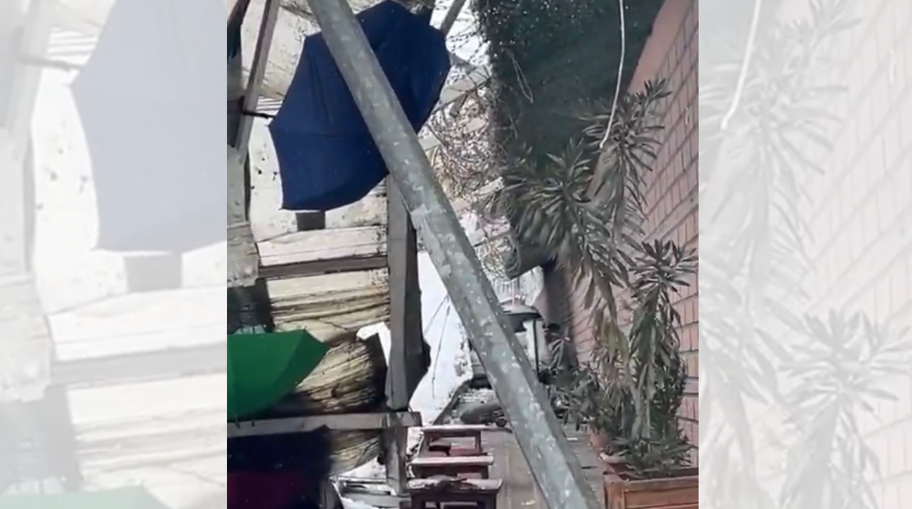 Faciaya ramak kaldı! Şanlıurfa’da kar yağışı nedeniyle çöktü