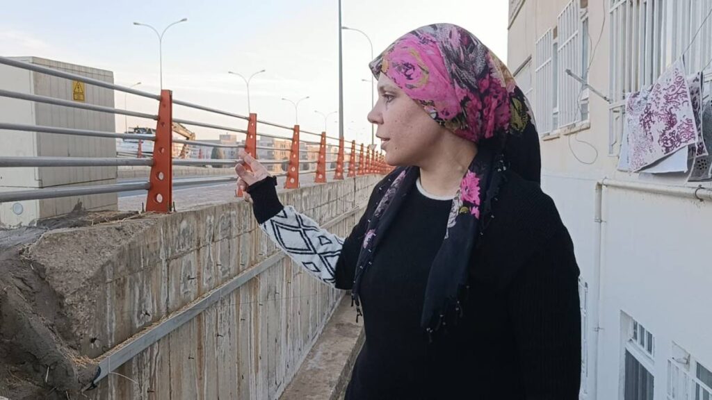 Kaldırımda yürürken Hayatının Şokunu Yaşadı