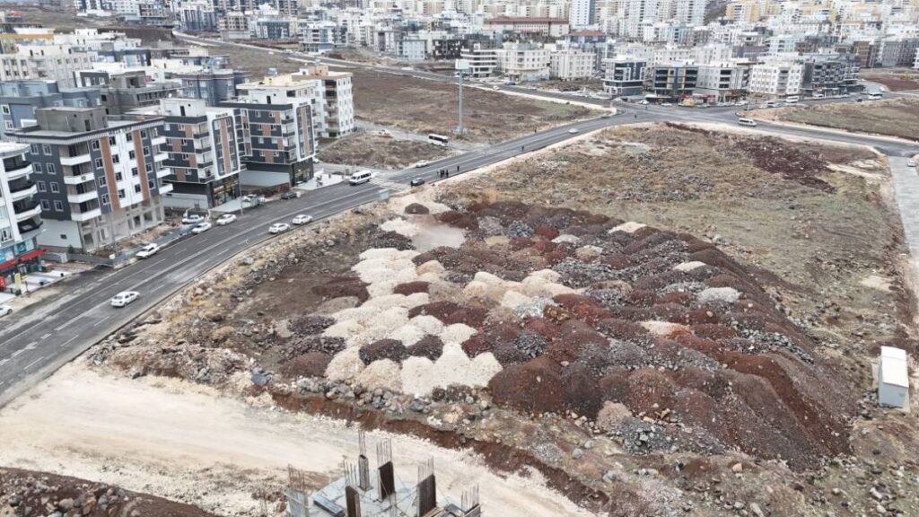 Karaköprü'ye yeni spor tesisi!