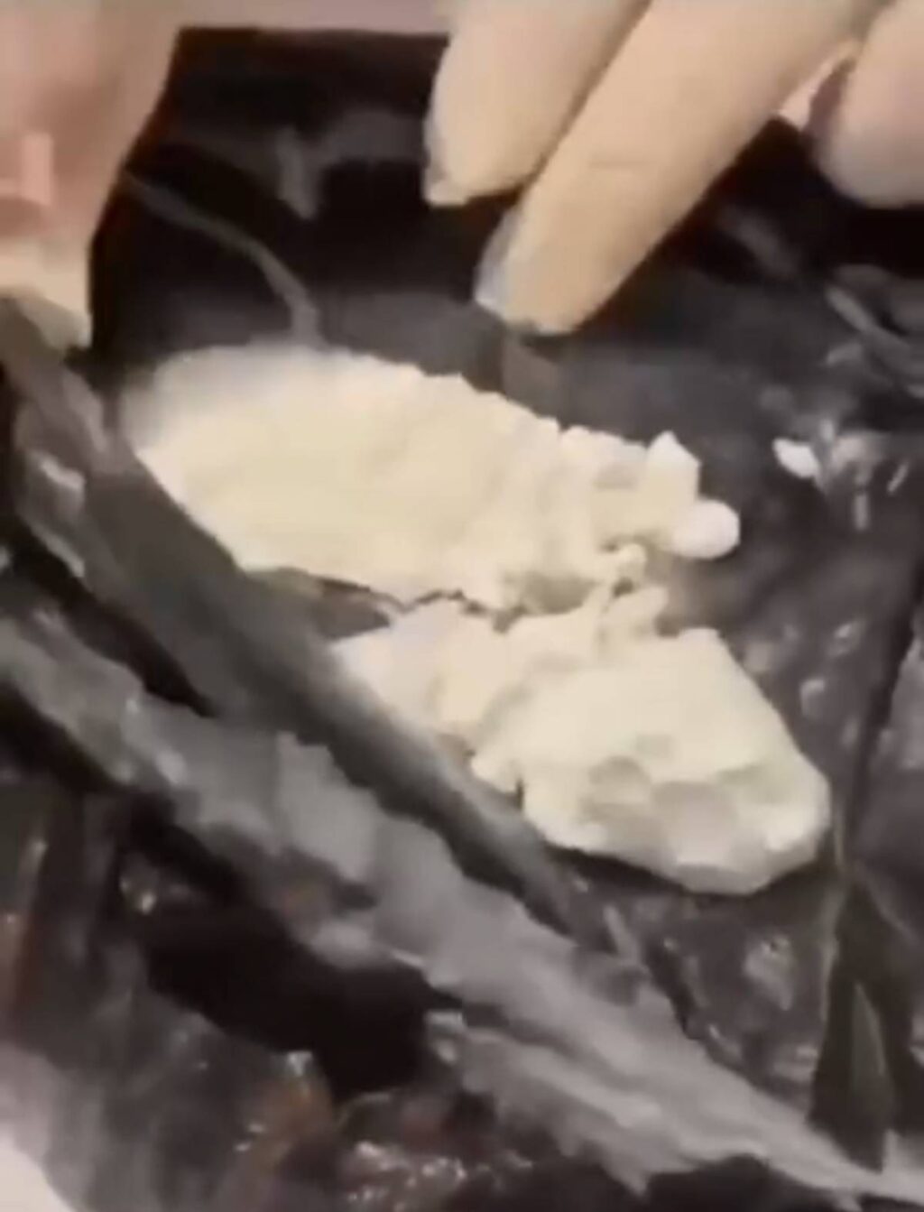 Mardin'de Çikolata Kavanozunda Uyuşturucu Çıktı