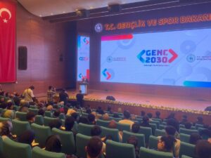 Bakan Bak: "Cumhurbaşkanımız dijitalleşme konusunda önümüzü açıyor