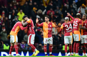 Galatasaray, Kayserispor'u 4-0 yendi