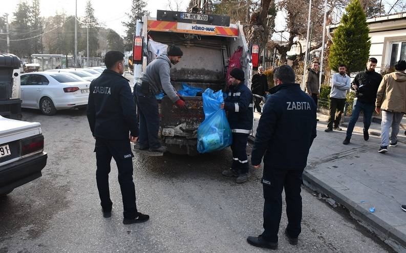 Siverek'te tonlarca bozuk ürün ele geçirildi!