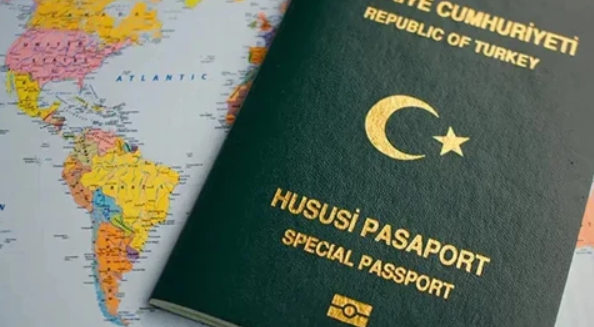 TBMM'ye sunuldu: 3 meslek için yeşil pasaport!