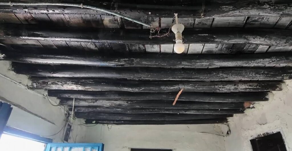 Urfa'da mağdur aileye hayırseverlerden destek