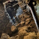 Ahır çöktü: Onlarca kuzu göçük altında kaldı!