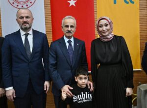 Bakan Uraloğlu: Günlük kargo kabulü tarihi seviyeye ulaştı!