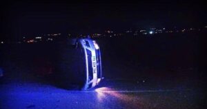 Polis aracıyla otomobil çarpıştı: 1'i polis, 3 yaralı