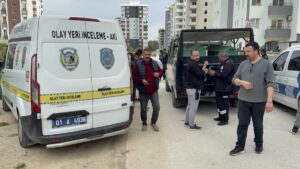 Adana'da motosikletiyle giderken mermilerin hedefi oldu!