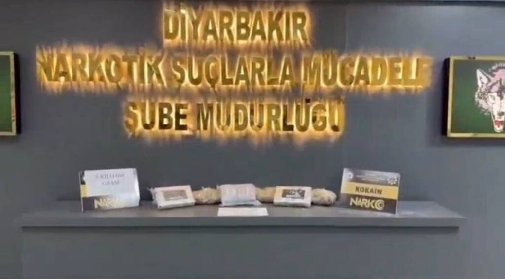 Diyarbakır’da kilolarca uyuşturucu ele geçirildi!