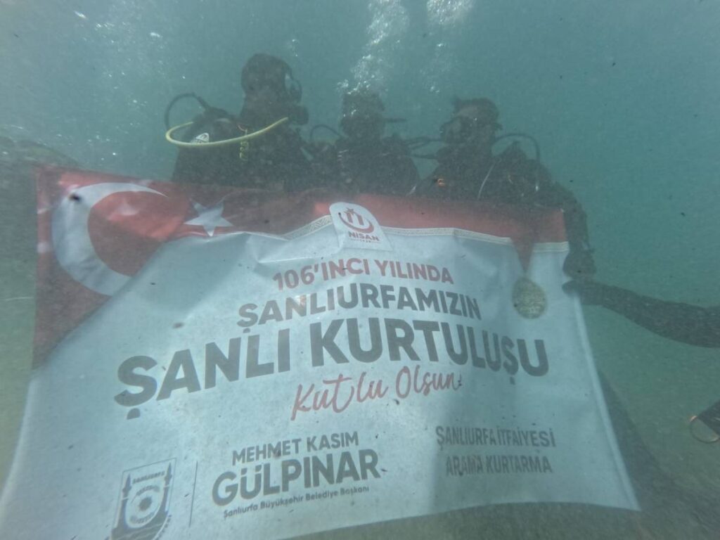 Kurtuluş coşkusu bu kez Fırat’ın derinliklerinde yaşandı!