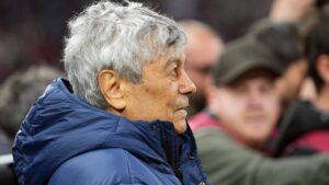 Türkiye'de görev yapmış olan teknik direktörden acı haber!