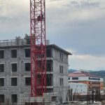 Ücretlerini alamayan işçilerden tehlikeli eylem!