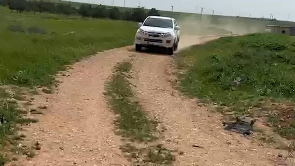 Urfa'da film gibi olay: Buğday tarlasına yöneldi!