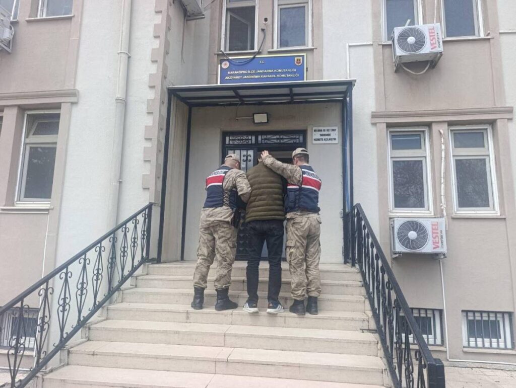 Uyuşturucu suçundan aranan firari yakalandı!